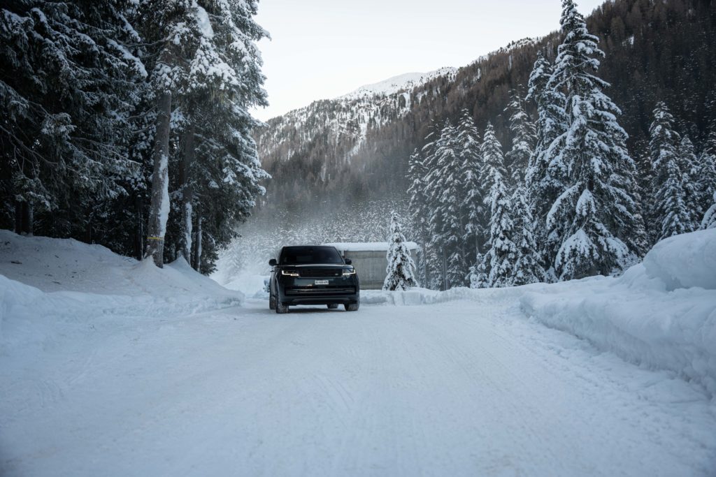 Davos Range Rover Artworth
