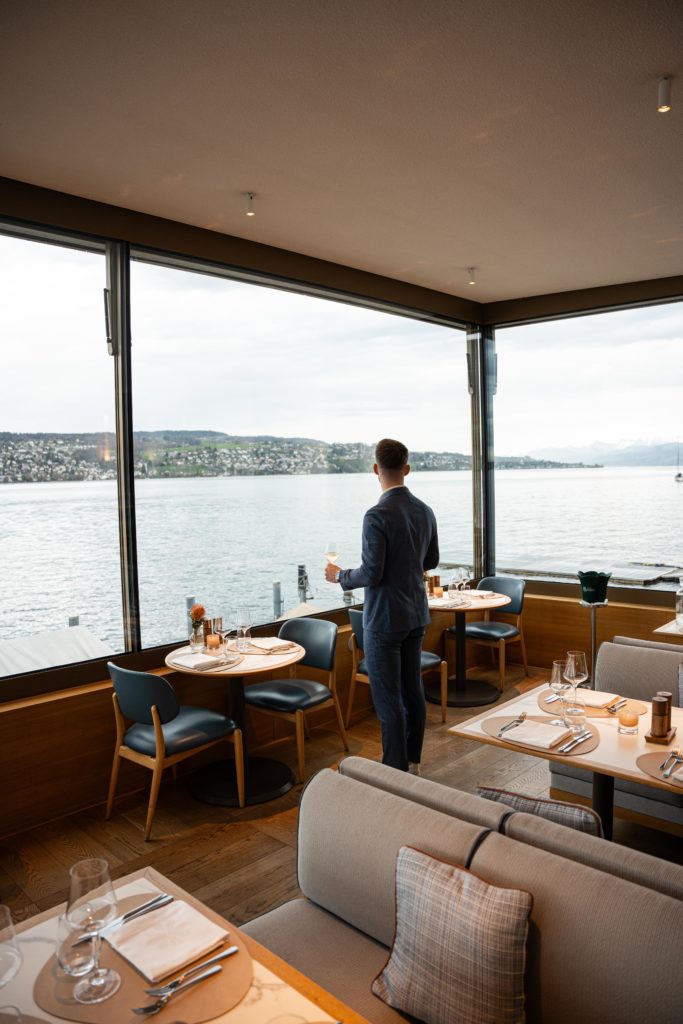 Alex Lake Zürich Restaurant Artworth